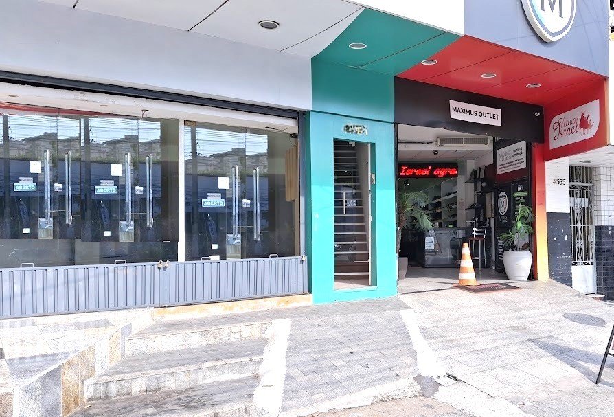Imóvel Comercial - Venda - Del Castilho - Rio de Janeiro - RJ